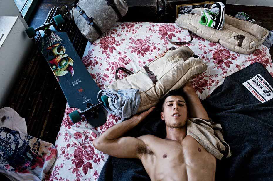 Il giovane modello slovacco Filip Jankovic nudo per Rick Day