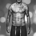 David Beckham in slip: la collezione H&M bodywear di Natale - Thumbnail