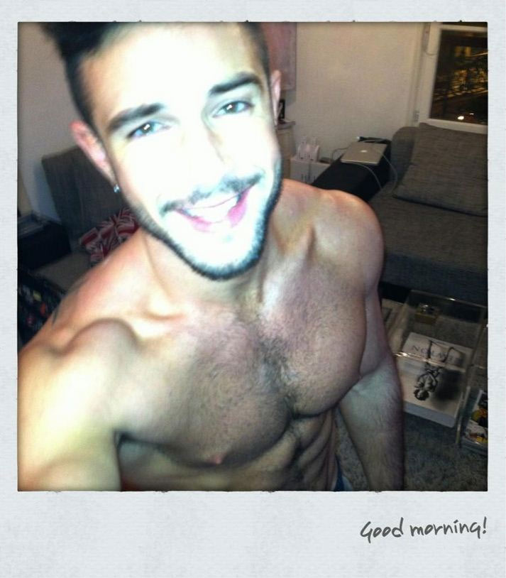 Johan Akan, il bello di Twitter