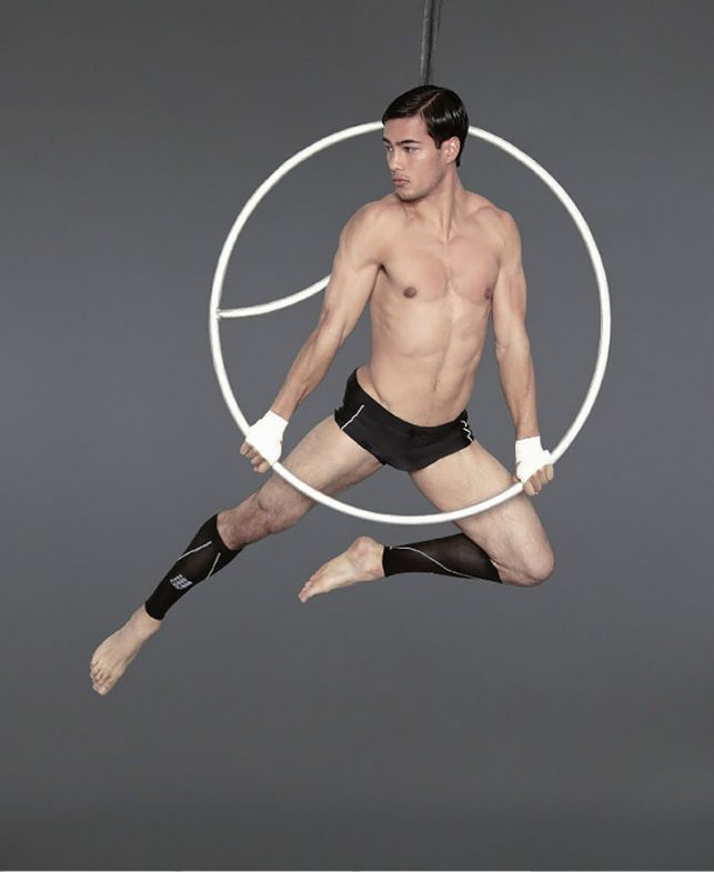 I cinque modelli acrobati di Madmen Magazine