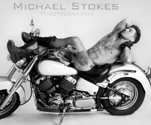 "Masculinity", le pi&ugrave; belle foto di modelli fatte da Stockes