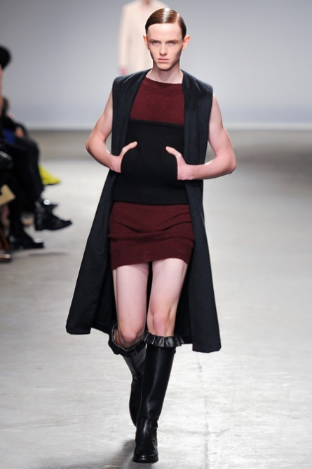 La trasgressiva collezione JW Anderson per l'autunno 2013