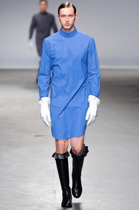 La trasgressiva collezione JW Anderson per l'autunno 2013
