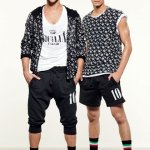 In palestra con Dolce & Gabbana: la collezione Gym spring-summer 2013 - Thumbnail