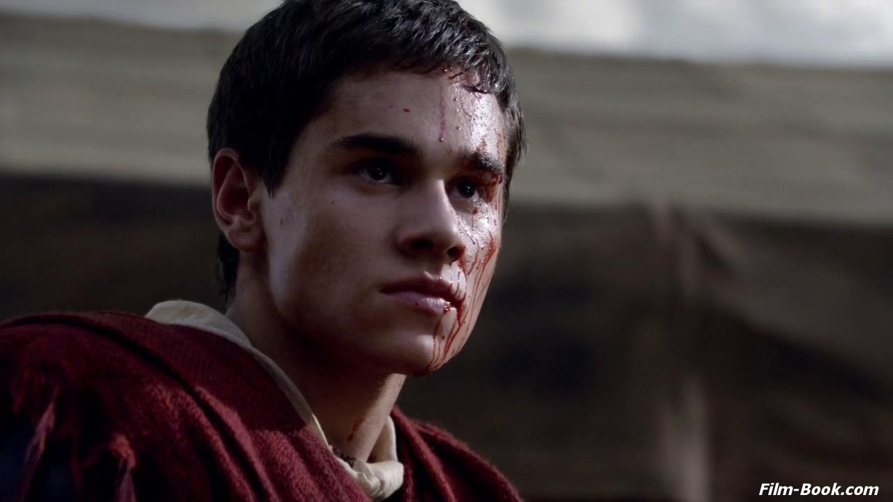 Christian Antidormi è Tiberius in "Spartacus: la guerra dei dannati"