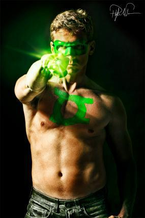 Sexy, trash, teneri: supereroi e villian come non li avete mai visti