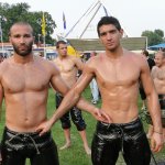 Lotta scivolosa in Turchia. &Egrave; il wrestling "oliato" - Thumbnail
