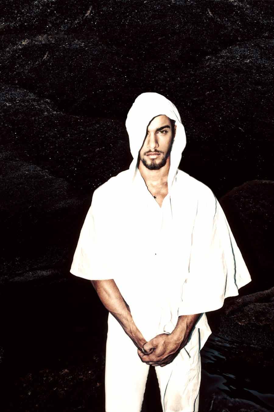 Il brasiliano Pablo Morais fotografato da Brian Haider per Romeu