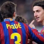 Piqu&eacute; e Ibra, e la mano morta in campo. Le foto della complicit&agrave; - Thumbnail