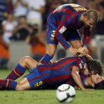 Piqu&eacute; e Ibra, e la mano morta in campo. Le foto della complicit&agrave; - Thumbnail