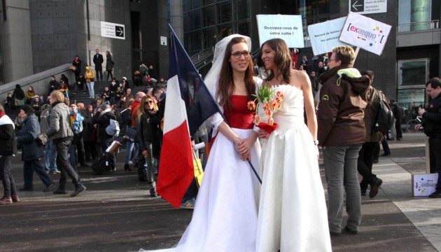 Le foto simbolo del Mariage Pour Tous