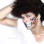 Supergallery: Centinaia di facce contro l'odio - Thumbnail