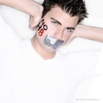 Supergallery: Centinaia di facce contro l'odio - Thumbnail