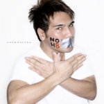 Supergallery: Centinaia di facce contro l'odio - Thumbnail