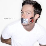 Supergallery: Centinaia di facce contro l'odio - Thumbnail