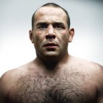 Le facce rotte dei rugbisti fotografate da Denis Rouvre - Thumbnail