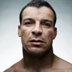 Le facce rotte dei rugbisti fotografate da Denis Rouvre - Thumbnail