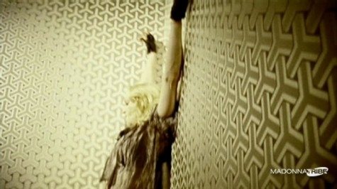Madonna - Give it to me
