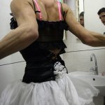 'Drag Addiction!', le regine della notte in mostra a Torino - Thumbnail
