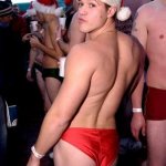 La corsa dei Babbi Natale in mutande - Thumbnail