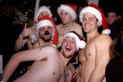La corsa dei Babbi Natale in mutande