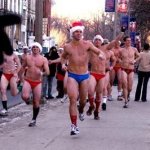 La corsa dei Babbi Natale in mutande - Thumbnail