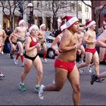La corsa dei Babbi Natale in mutande - Thumbnail