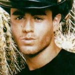 Enrique Iglesias - Thumbnail