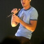 Enrique Iglesias - Thumbnail