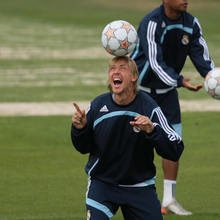 Il bacio focoso del calciatore