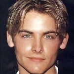 Kevin Zegers - Thumbnail