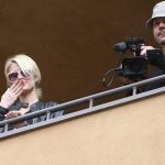 Paris Hilton sfila al Cosmoprof di Bologna - Thumbnail
