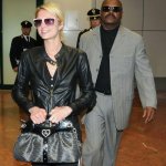 Paris Hilton sfila al Cosmoprof di Bologna - Thumbnail