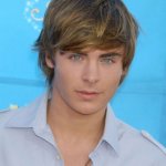 Zac Efron mette in mostra i muscoli - Thumbnail