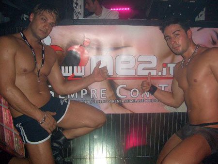 Me2 e Notte Praga: Anteprima del Summer Tour