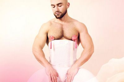 Fran&ccedil;ois Sagat evanescente