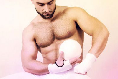 Fran&ccedil;ois Sagat evanescente