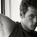 Holden Nowell, esempio di perfezione - Thumbnail