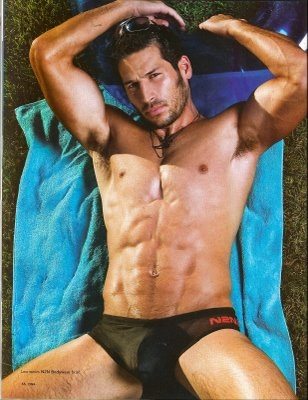 Randy Blue in costume su DNA