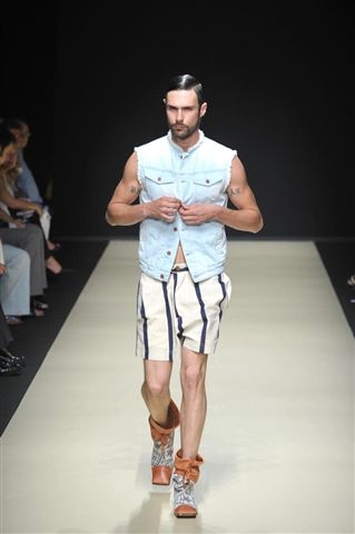 Milano - Vivienne Westwood P-E 08-09