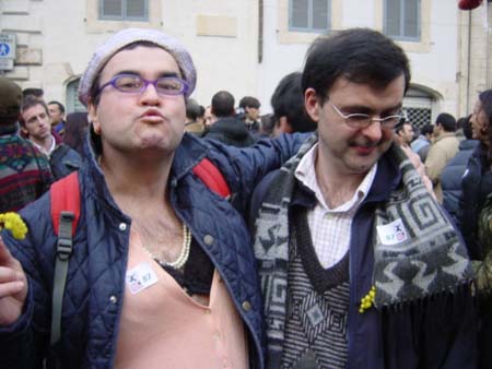 Kiss2Pacs