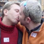 Kiss2Pacs - Thumbnail