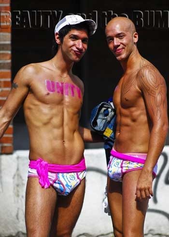 Montreal Gay pride: va in scena il circo