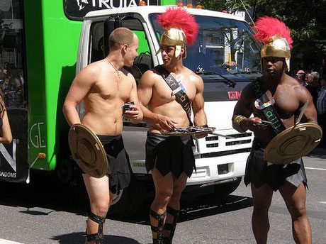 Montreal Gay pride: va in scena il circo