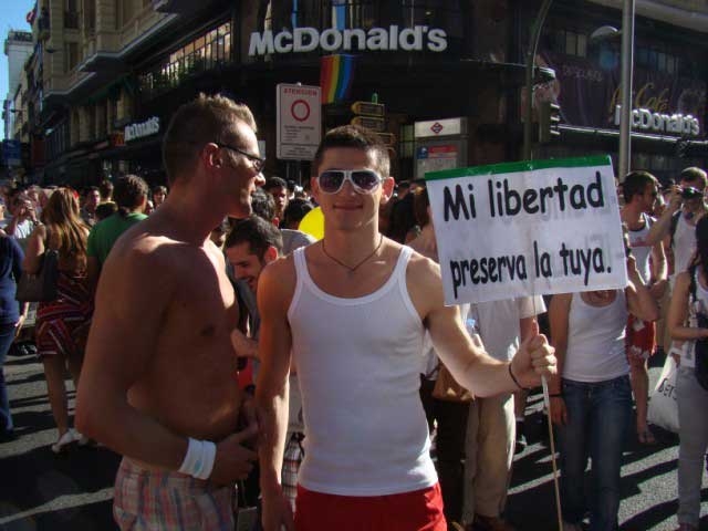 Pride Madrid 08 - Corteo
