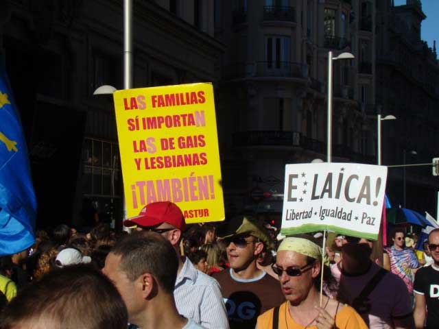 Pride Madrid 08 - Corteo