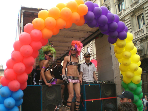 Roma Pride 2008 - I Carri