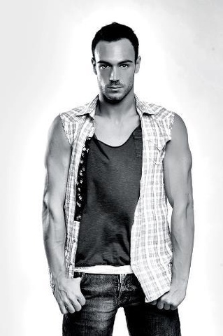 Alessio Cuvello si gioca il titolo di Mister Gay Universe