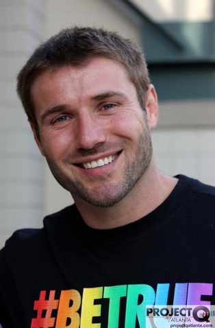 Gli scatti bollenti Ben Cohen per il calendario 2015