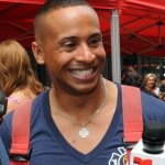 I pompieri di New York presentano il nuovo calendario a Times Square - Thumbnail
